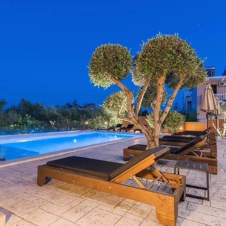 Ξενοδοχείο Litore Luxury Living 2*