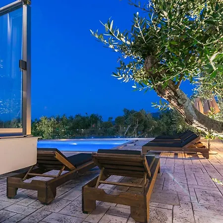 Litore Luxury Living Λαγανάς